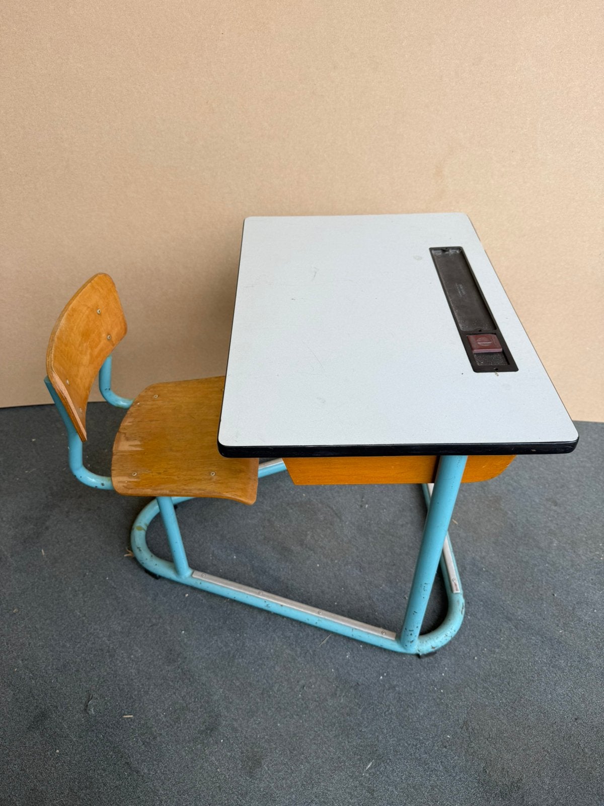 Buro  kind en volwassene vintage, Antiek en Kunst, Antiek | Meubels | Tafels, Ophalen