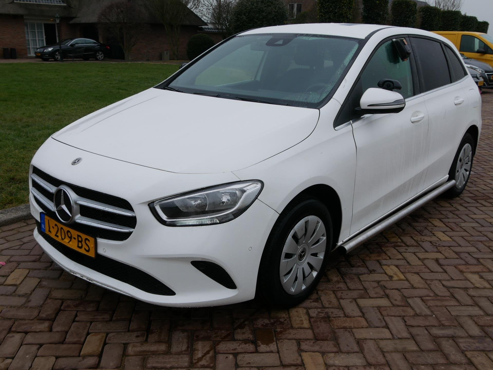 Mercedes-Benz B-klasse 200d AUT AC CAMERA 2021 * EX POLICE M, Stof, Gebruikt, 4 cilinders, 150 pk
