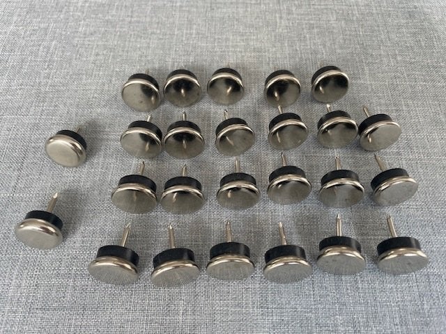 25 Glijnagels met rubber voor onder meubels, Ophalen of Verzenden, Zo goed als nieuw