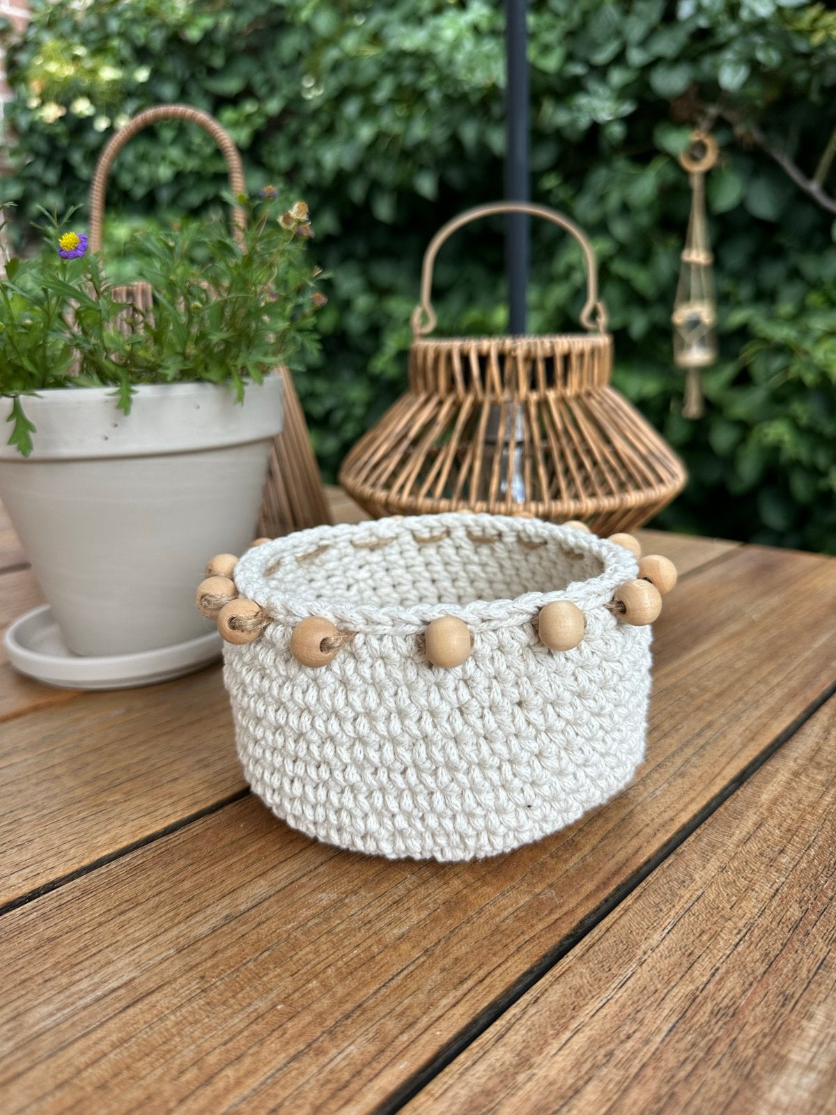 Gehaakte Mand met Houten Kralen - beige boho /ibiza stijl, Mand, Textiel, Rond, Nieuw