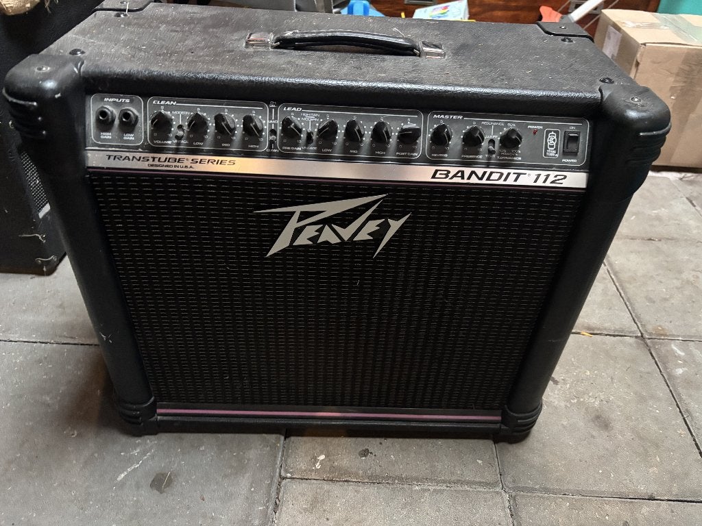 Peavey Bandit 112 red stripe, Ophalen, Gebruikt, Gitaar, 50 tot 100 watt