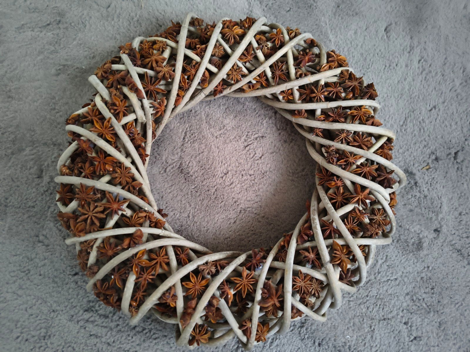 Houten krans met anijs sterren 40 cm, Ophalen