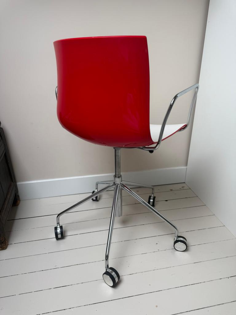 Arper Catifa 46 Bureaustoel Rood/Wit, Huis en Inrichting, Ophalen, Gebruikt, Rood, Bureaustoel