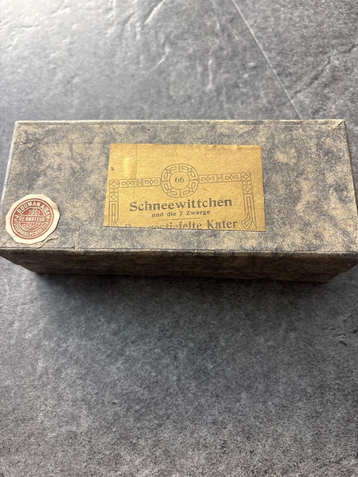 Antieke toverlantaarn plaatjes - Sneeuwwitje/gelaarsde kat, Gebruikt, Ophalen of Verzenden, Voor 1940, Prent