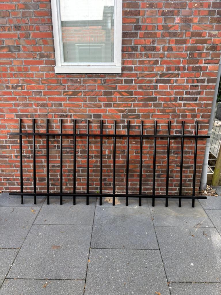 Zwart stalen hekwerk nieuw, Tuin en Terras, Tuinhekken en Hekwerk, Ophalen, Nieuw, IJzer