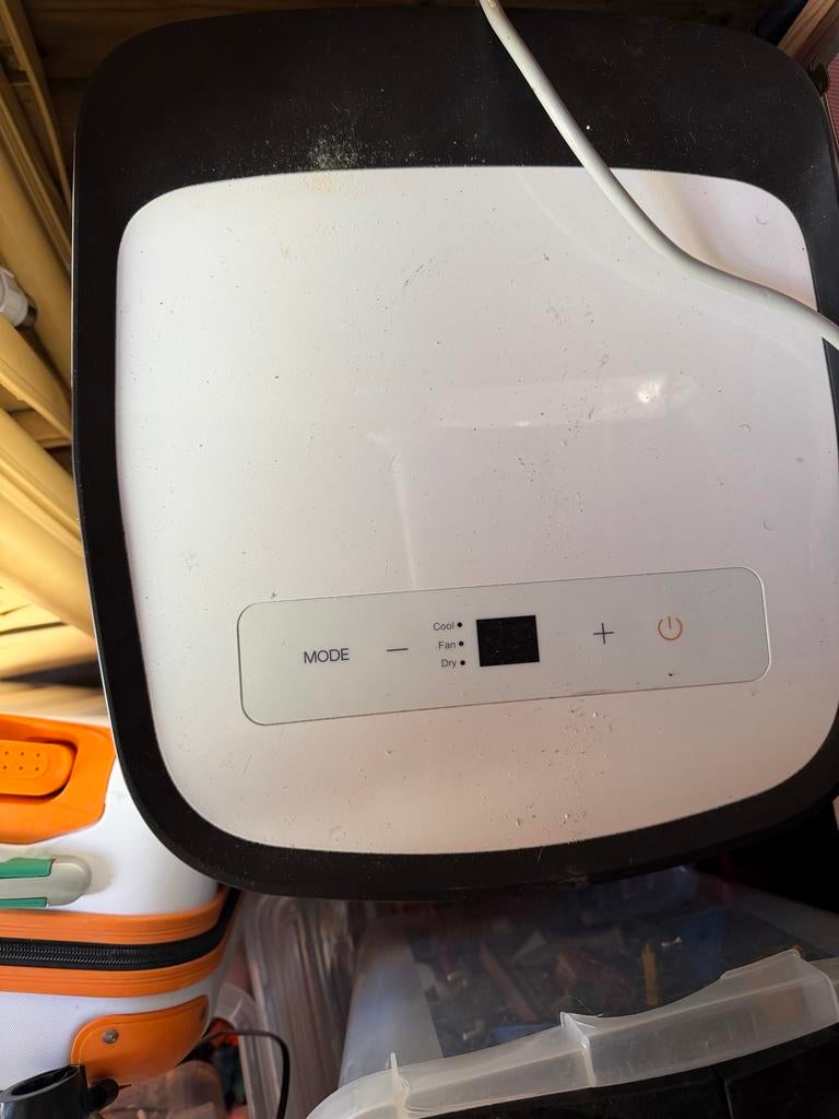 Mobiele airco met afvoerslang - koelt goed, Gebruikt, Minder dan 60 m³, 3 snelheden of meer, Ophalen of Verzenden