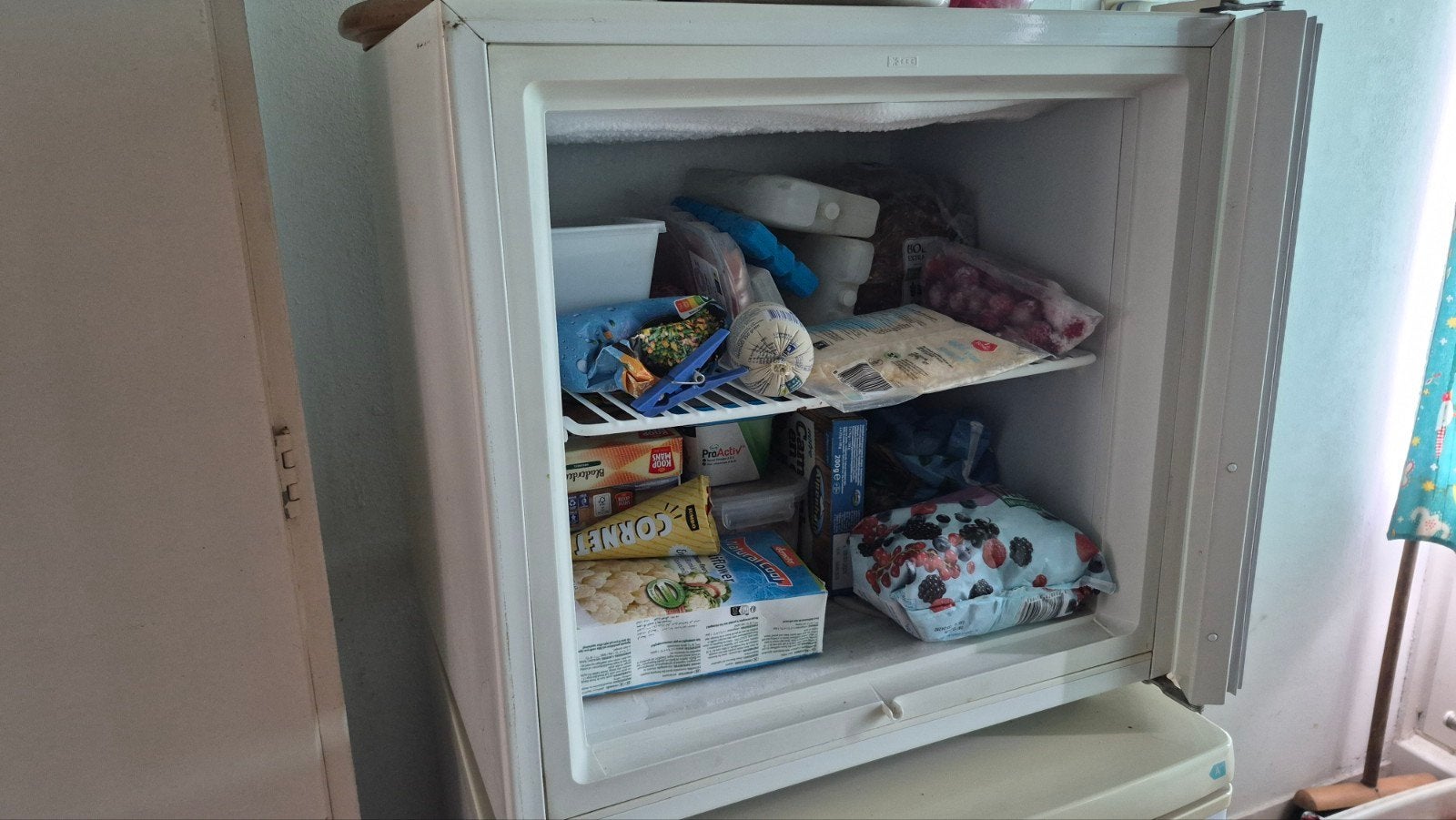 Zanussi - kleine vriezer - Ideaal voor extra vriesruimte, Gebruikt, Minder dan 85 cm, Minder dan 60 cm, Vrijstaand