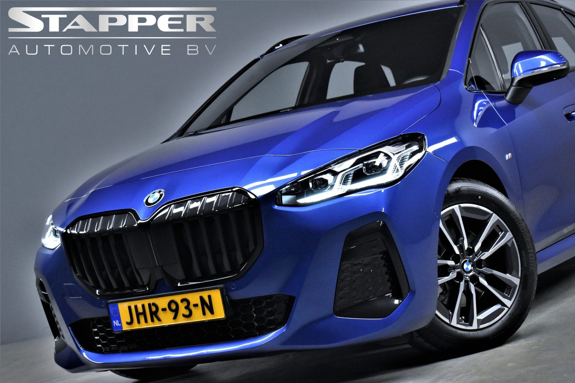 BMW 2 Serie Active Tourer 218i 136pk Automaat M-Sport 1e Eig, Auto's, BMW, 136 pk, Gebruikt, Blauw, 1445 kg