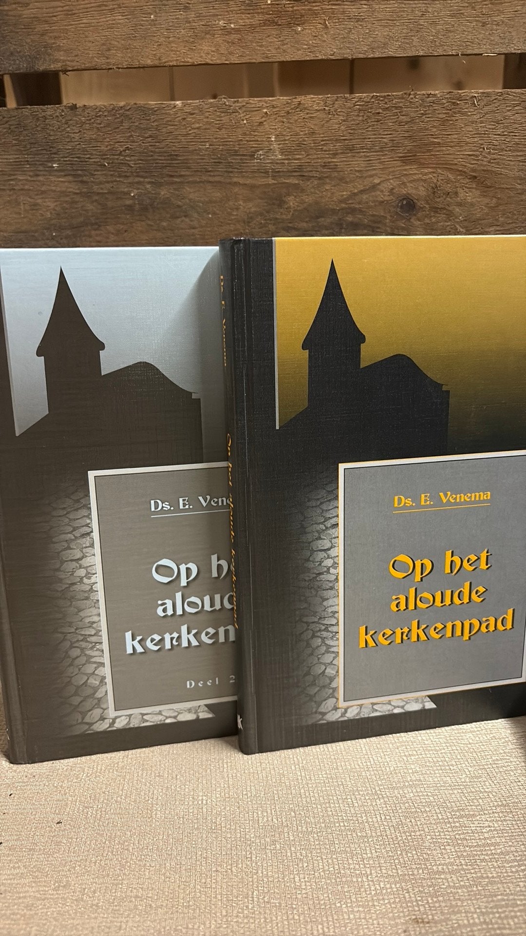 Ds E. Venema - Dl 1 en 2 Op het aloude kerkepad, Ophalen of Verzenden, Gelezen, E. Venema