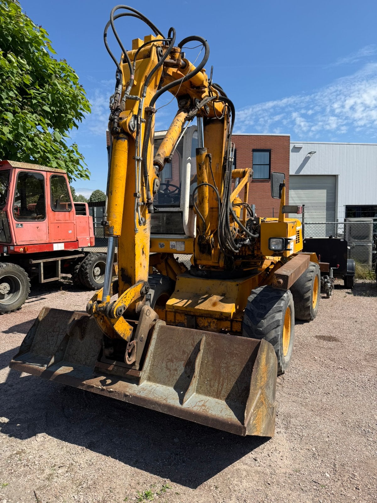 Mecalac, Zakelijke goederen, Ophalen of Verzenden, Graafmachine