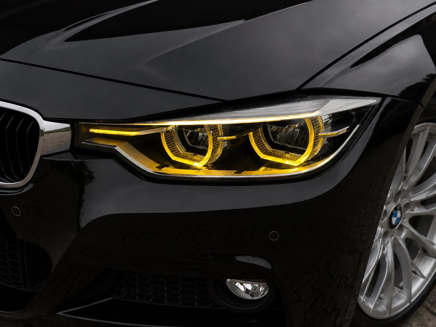 BMW 330e M Sport 2016/99.967 km/Schuifdak/Keyless/252 PK, Auto's, 1998 cc, Achterwielaandrijving, Bluetooth, Zwart