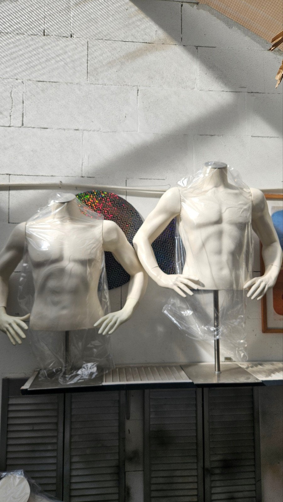 heren torso s etalagepop paspop, Ophalen