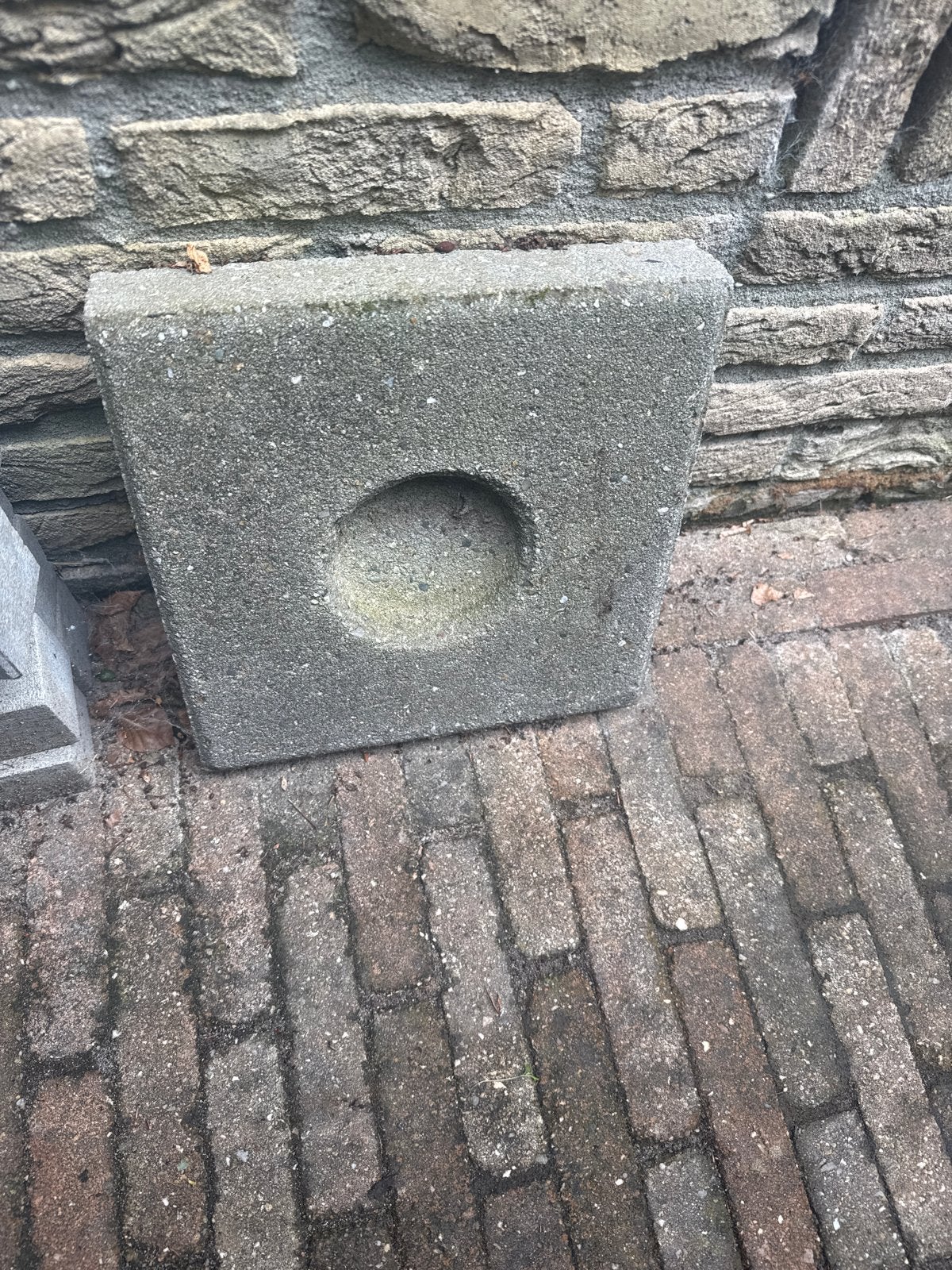 Knikker pot, Ophalen