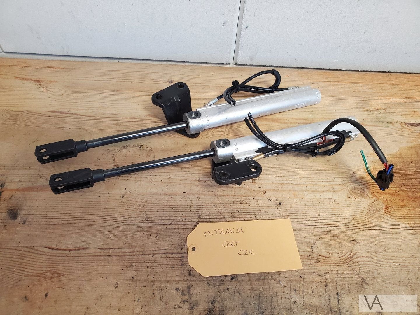 Mitsubishi Colt czc cabrio hydraulische cilinder dakcilinder, Auto-onderdelen, Gebruikt, -, -, Ophalen of Verzenden