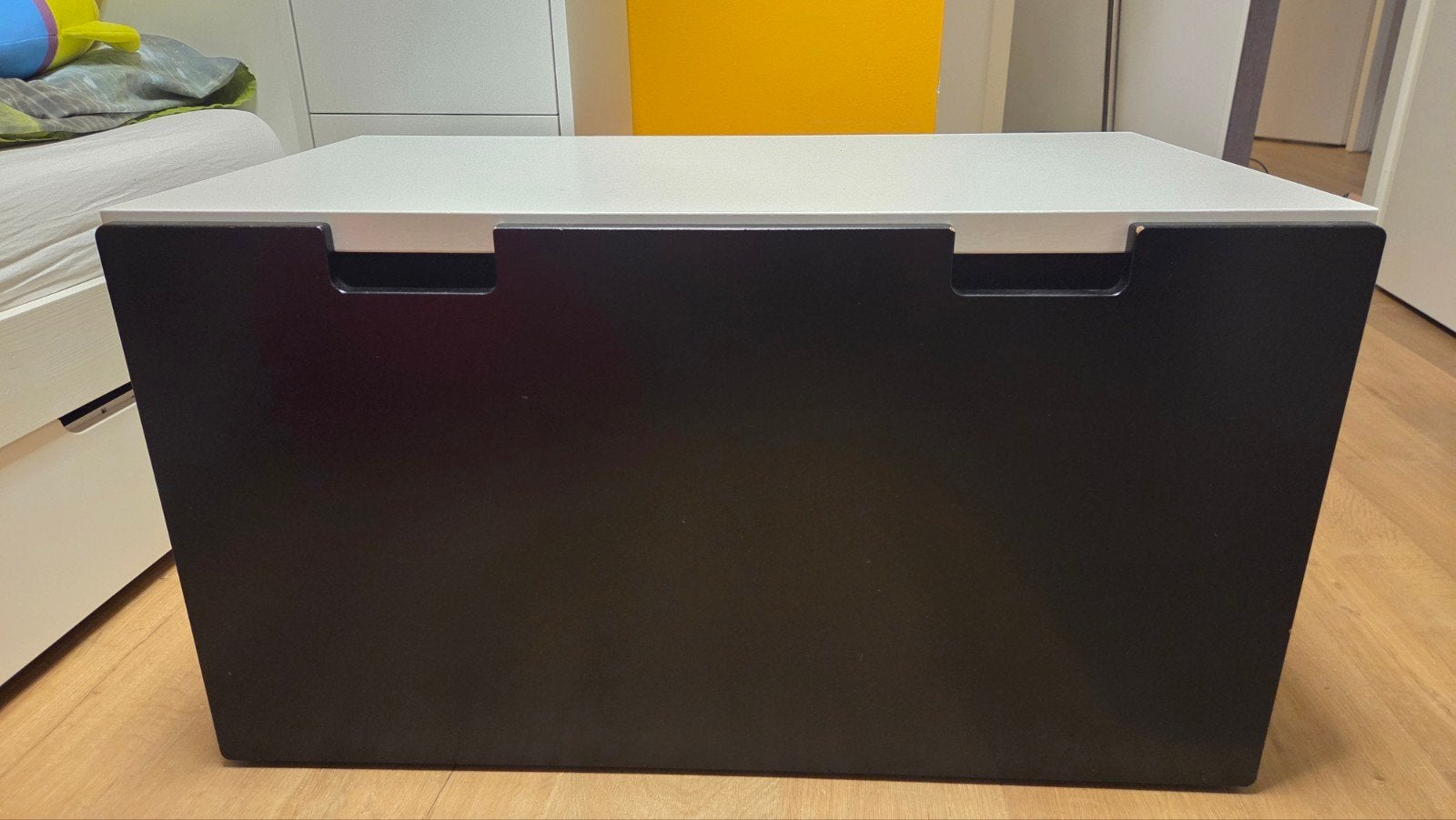 IKEA Småstad speelgoedkist/bank wit zwart, Ophalen, Gebruikt, Overige typen