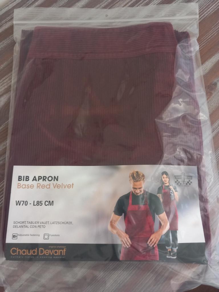 (NIEUW) Chaud Devant Bib Apron Base Red Velvet Schort, Kleding | Dames, Ophalen of Verzenden, Nieuw, Rood