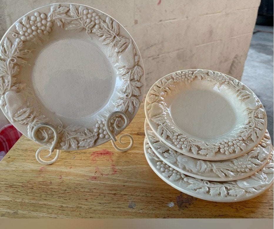 Set van 3 kleine borden of saladeborden van Euro Ceramica, Overige merken, Keramiek, Landelijk/Boerenbont, Ophalen of Verzenden