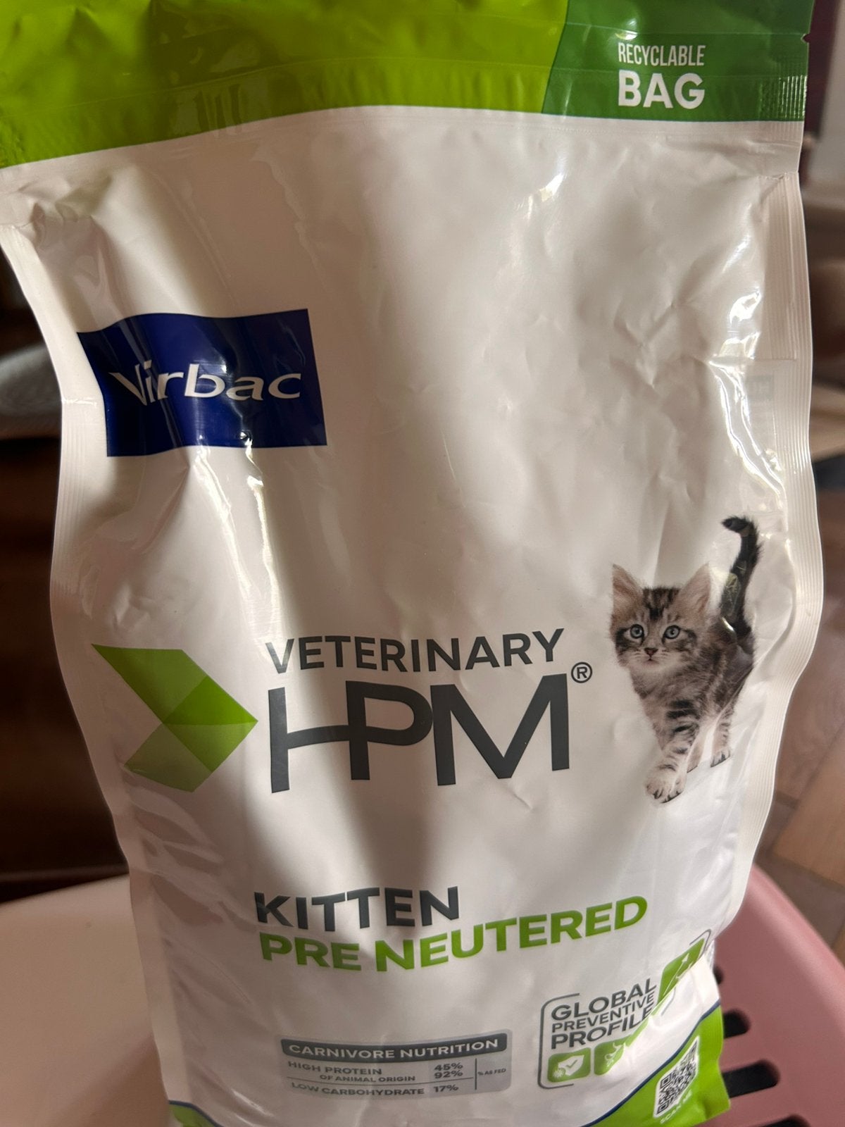 Virbac kittenvoer, Ophalen
