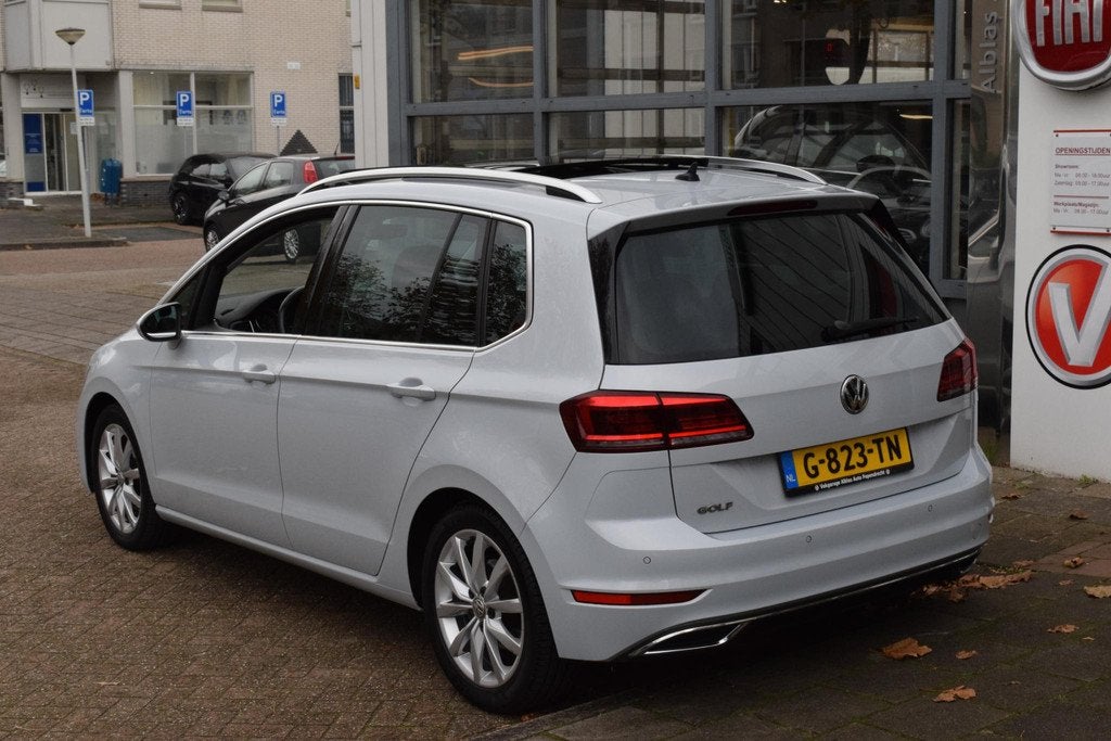 Volkswagen Golf Sportsvan Highline|Dak|Trekh.|ACC|Carplay|Ma, Auto's, Volkswagen, Stof, 4 cilinders, 150 pk, Wit