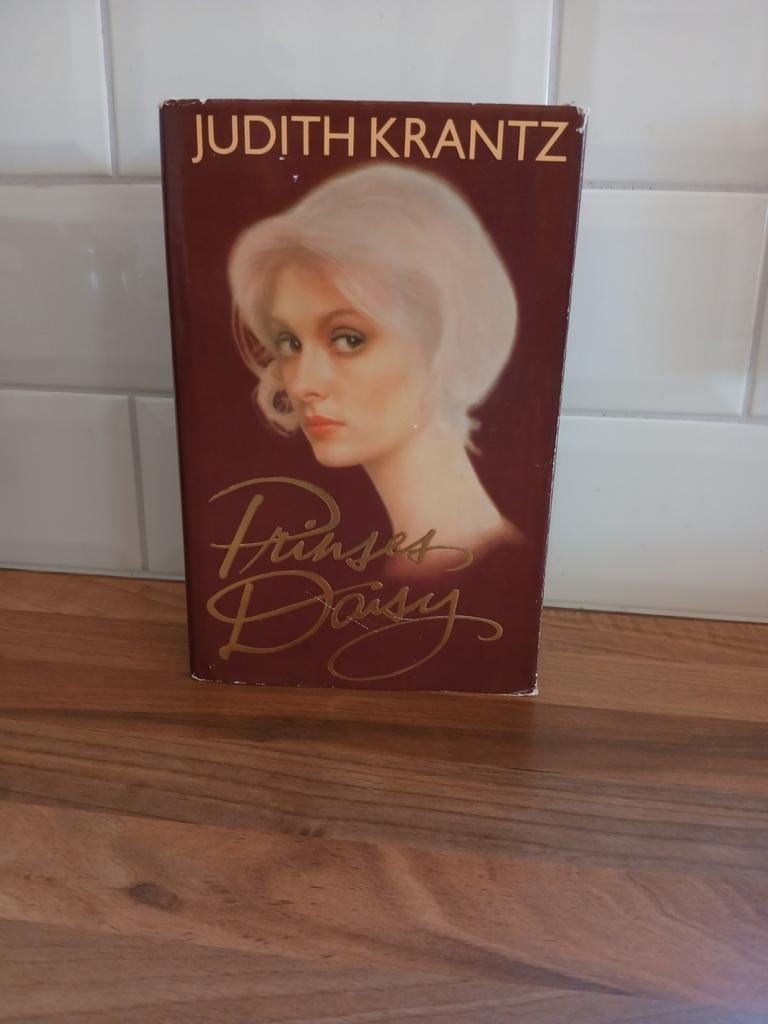 Prinses Daisy - Judith Krantz, Ophalen of Verzenden, Gelezen, Judith Krantz, Nederland