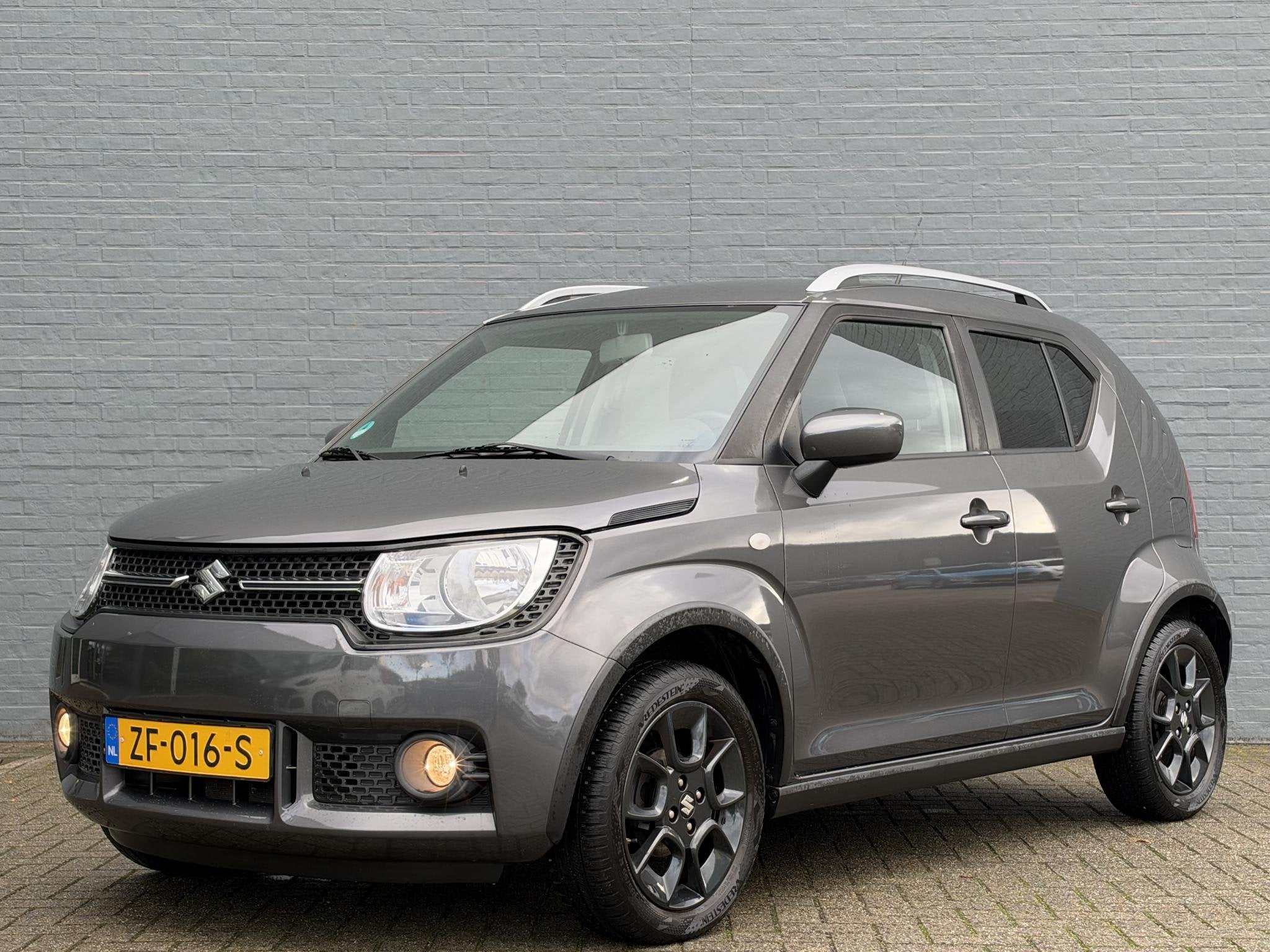 Suzuki Ignis 1.2 Comfort | All Season Banden | Navigatie | C, Stof, Gebruikt, 4 cilinders, Origineel Nederlands