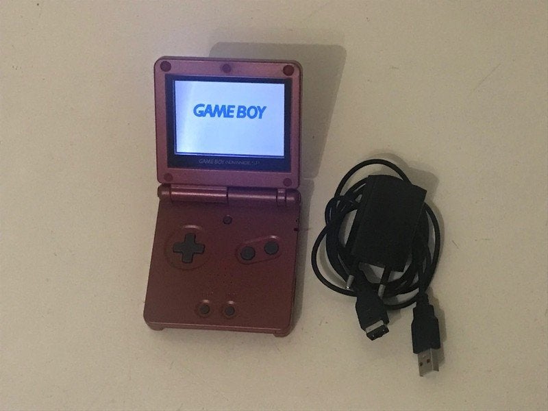 Game Boy Advance SP rood + oplader, Avontuur en Actie, 1 speler, Ophalen of Verzenden, Zo goed als nieuw