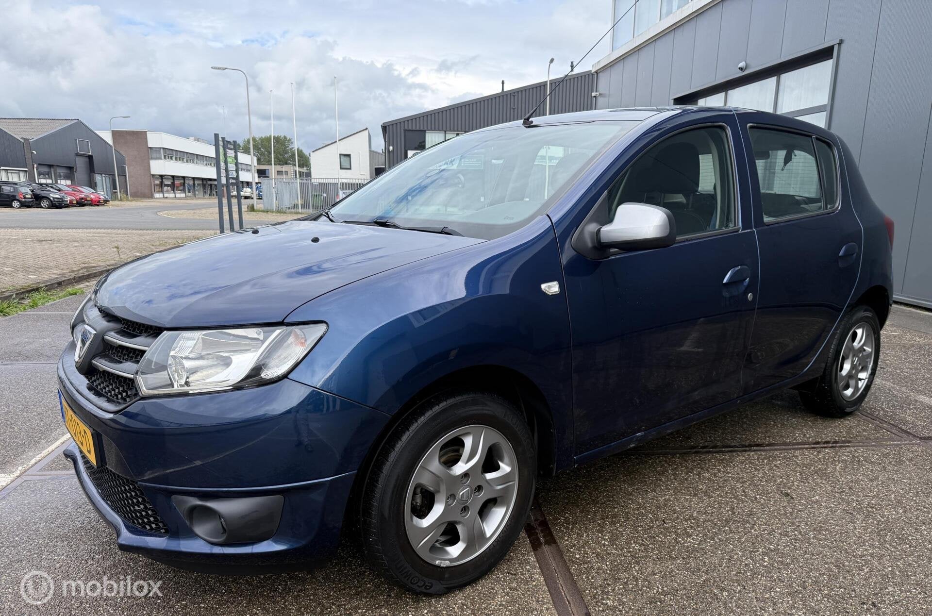 Dacia Sandero 0.9 Tce|AIRCO|ELEK.RAM|TREKHAAK|CC|PDC, Auto's, Voorwielaandrijving, 898 cc, Gebruikt, 937 kg