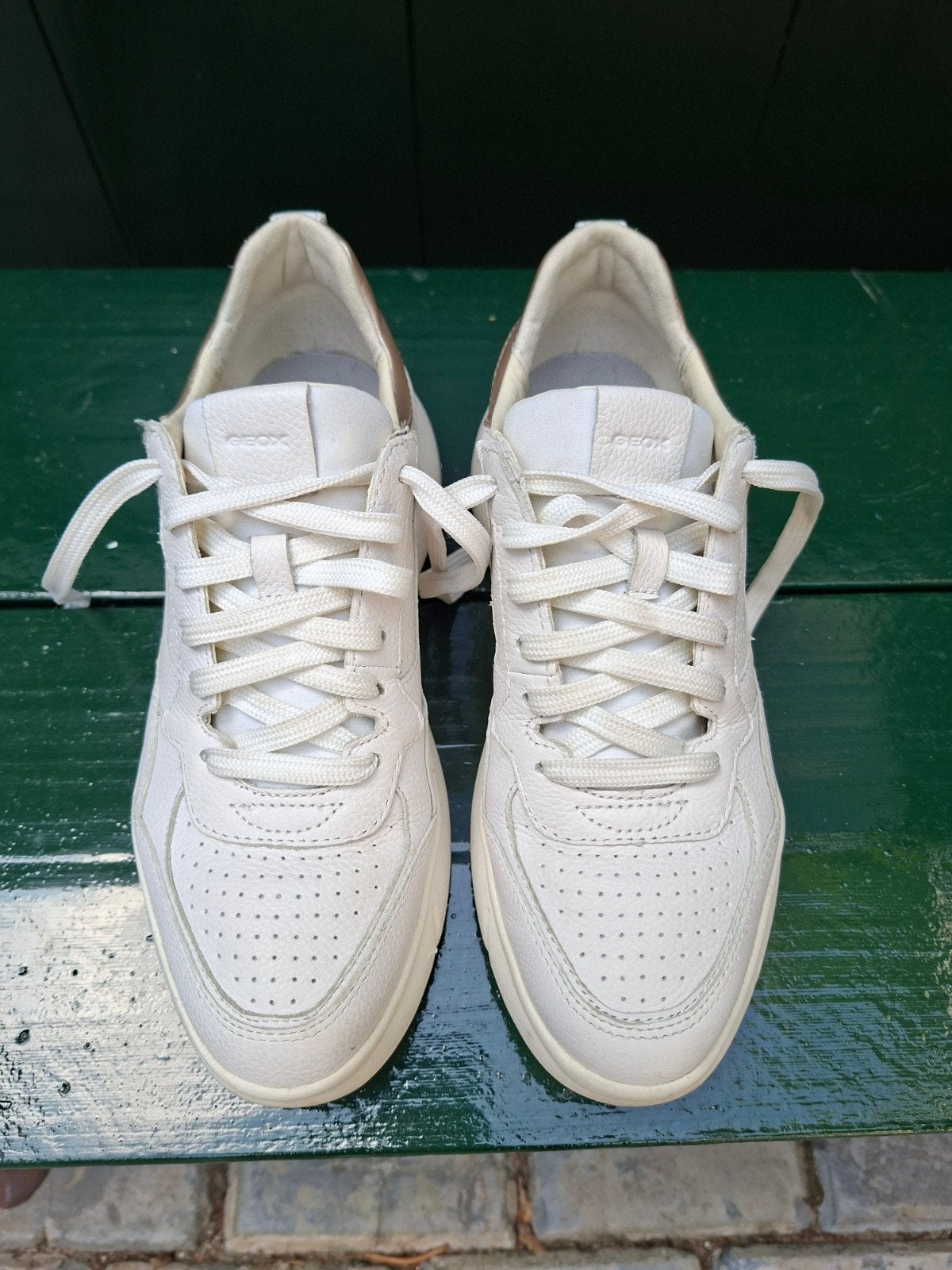 "Geox"witte sneakers maat 39, Ophalen of Verzenden, Zo goed als nieuw, Schoenen