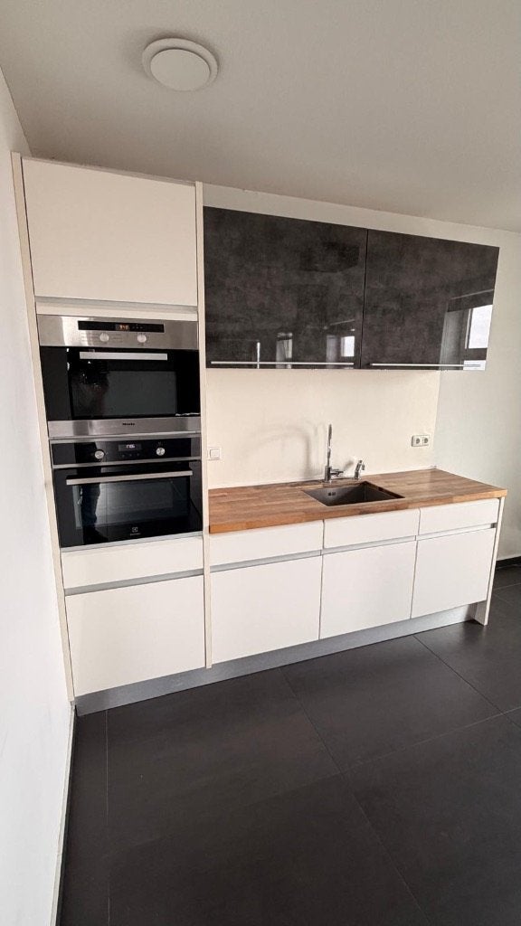 Complete Keuken, Huis en Inrichting, Keuken | Complete keukens, Ophalen, Gebruikt, Wit, Greeploos