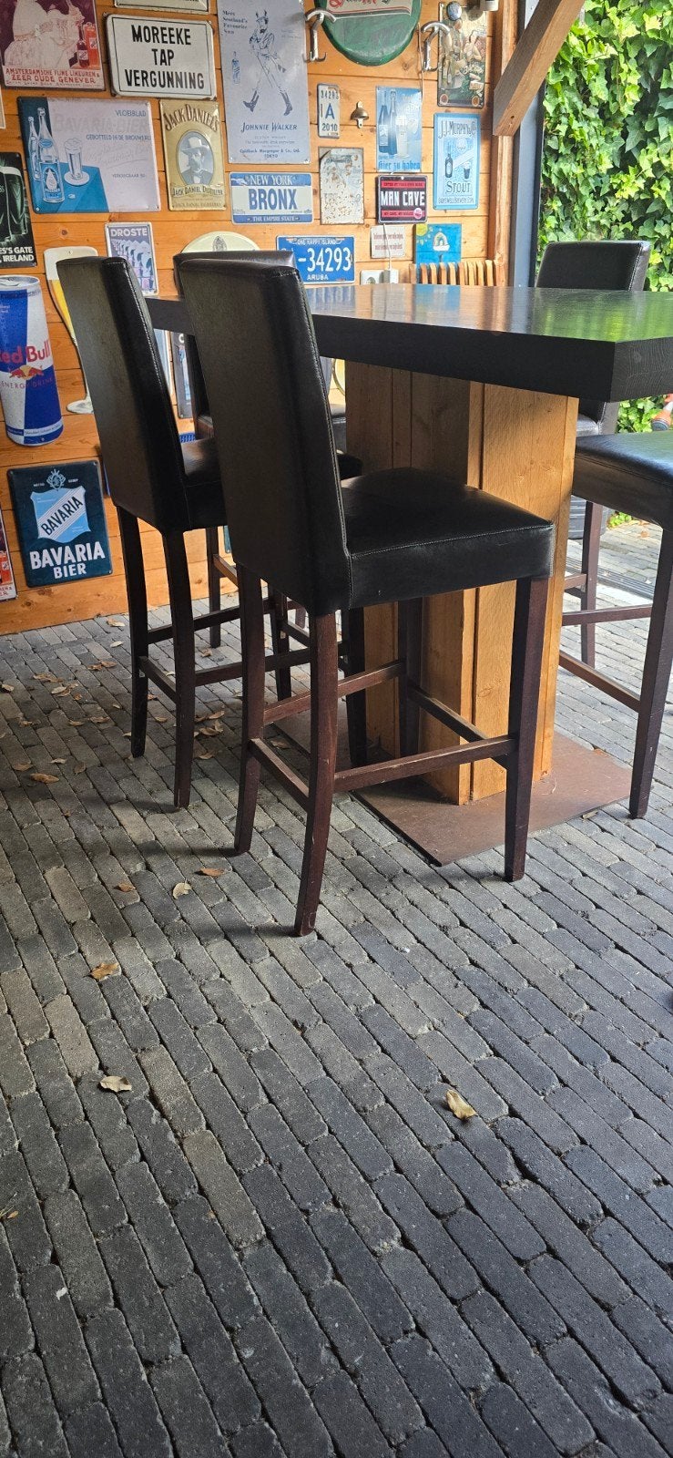 Zware bartafel met 5 krukken, Ophalen, Met voetsteun, 90 cm of meer, Leer