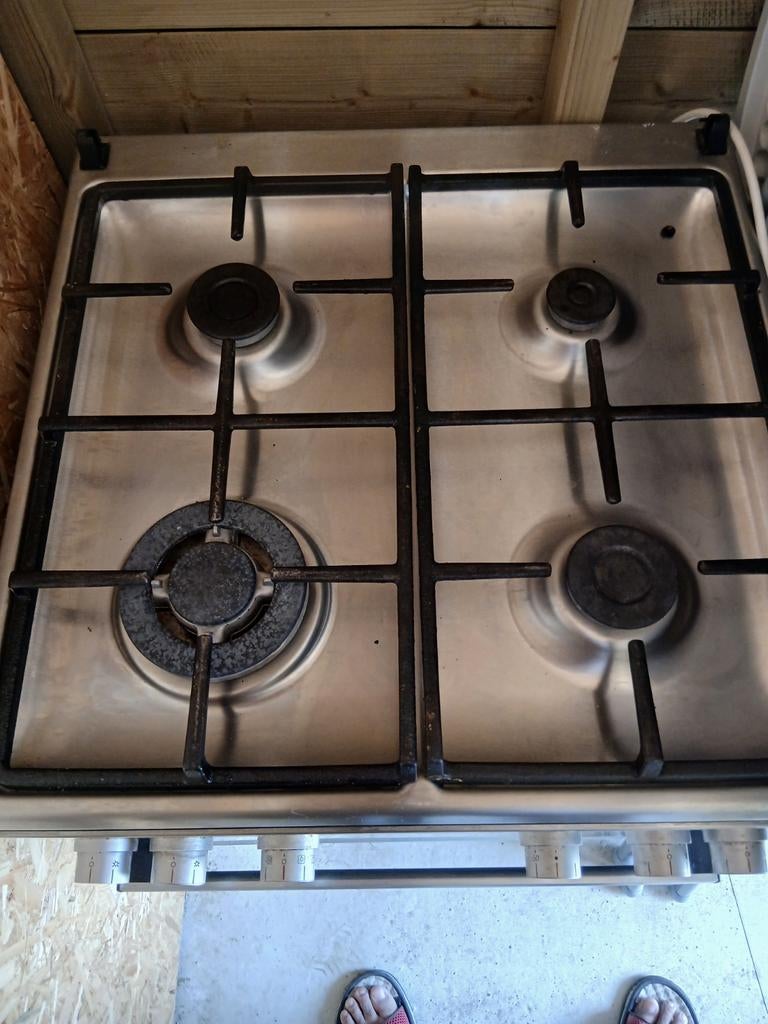 Bosch gasfornuis met oven en hete lucht functie, Witgoed en Apparatuur, Fornuizen, Ophalen of Verzenden