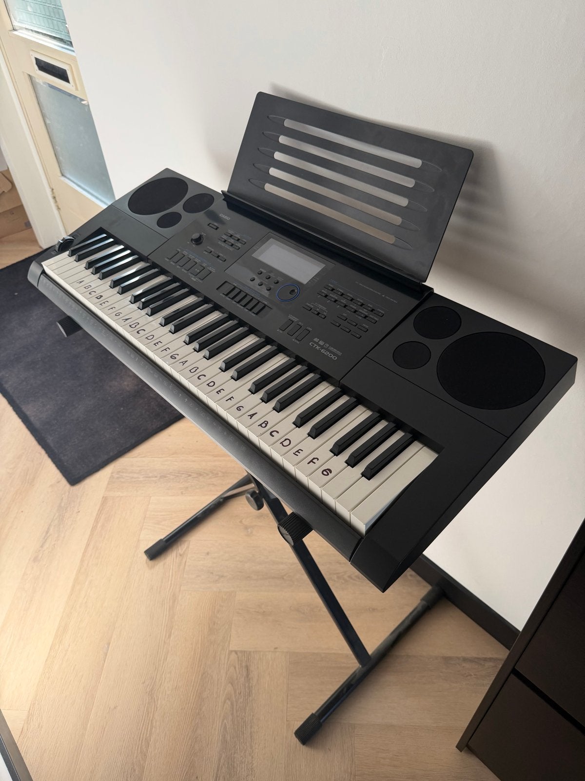 Casio CTK-6200 keyboard met standaard, Muziek en Instrumenten, Ophalen, Casio, Aanslaggevoelig, 61 toetsen