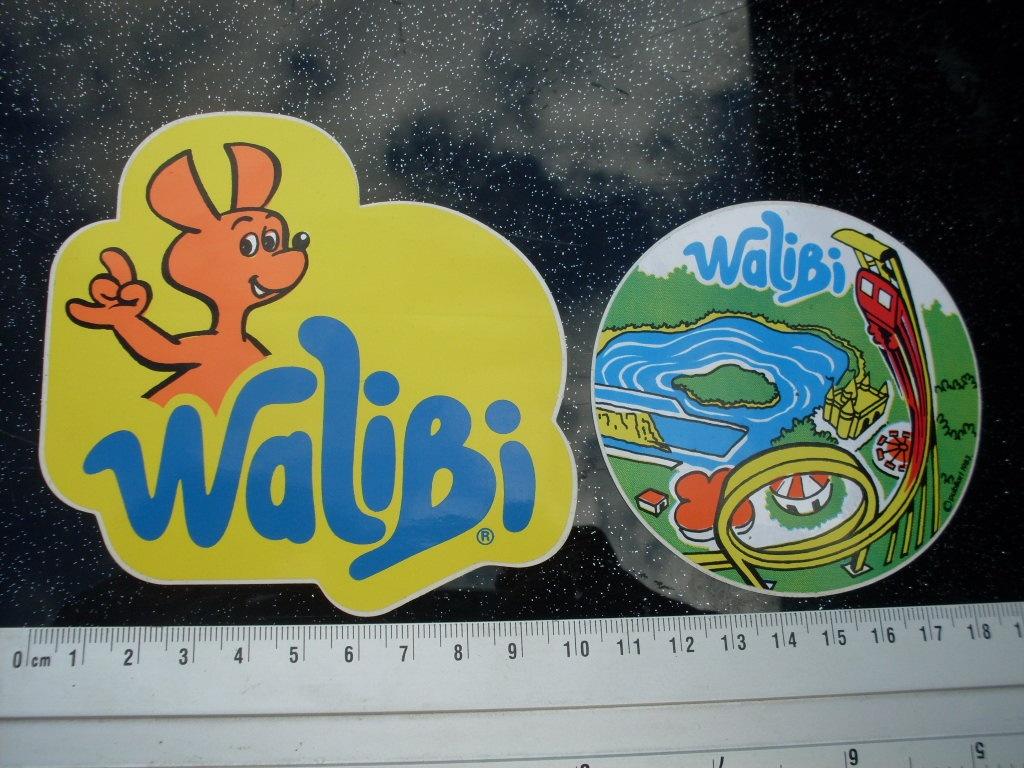 2x sticker walibi logo pretpark, Verzenden, Zo goed als nieuw, Bedrijf of Vereniging