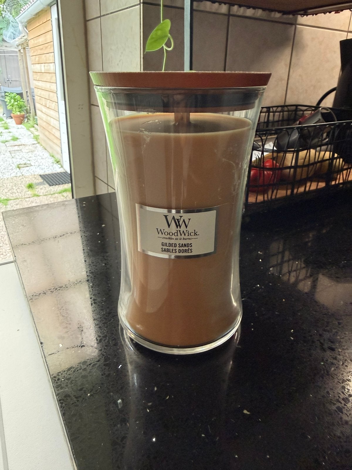 WoodWick Gilded Sands Large 610g – NIEUW, Huis en Inrichting, Ophalen, Nieuw, Woodwick