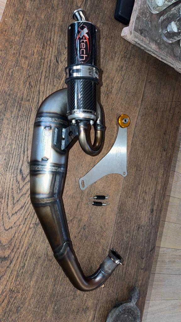 PM59 Tuning X-Tech uitlaat Nieuwstaat - Carbon demper, Ophalen of Verzenden, Zo goed als nieuw