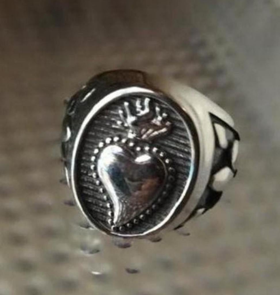 Ring Hartje Outlaws Amsterdam, 18 tot 19, IJzer of Staal, Ophalen of Verzenden, Zo goed als nieuw