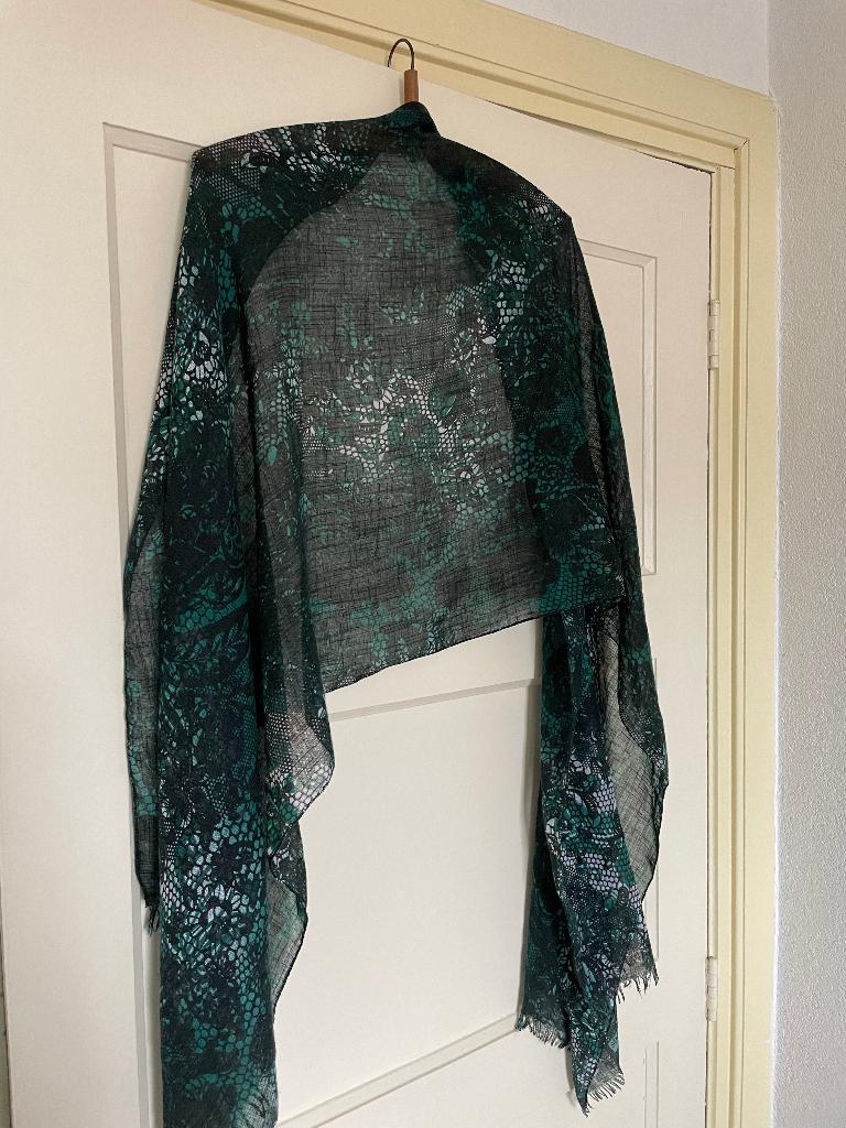 Groene zijden turkse sjaal, Kleding | Dames, Ophalen of Verzenden, Gedragen, Maat 38/40 (M), Sjaal
