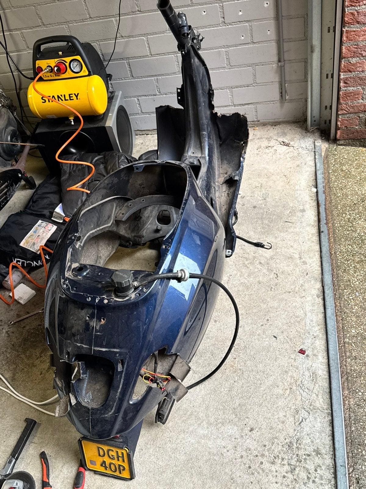 Vespa sprint frame lees beschrijving, Ophalen of Verzenden