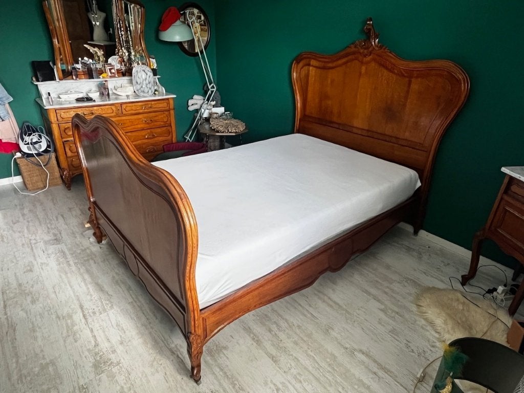 Antiek bed, Ophalen