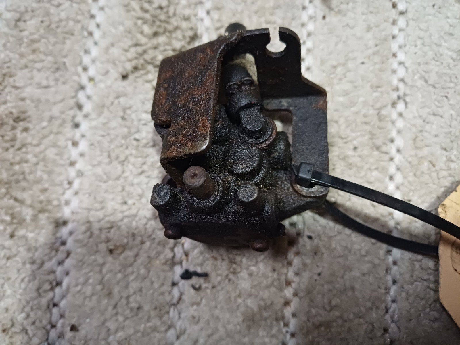 Peugeot 2takt olie pomp gebruikt, Ophalen of Verzenden, Gebruikt