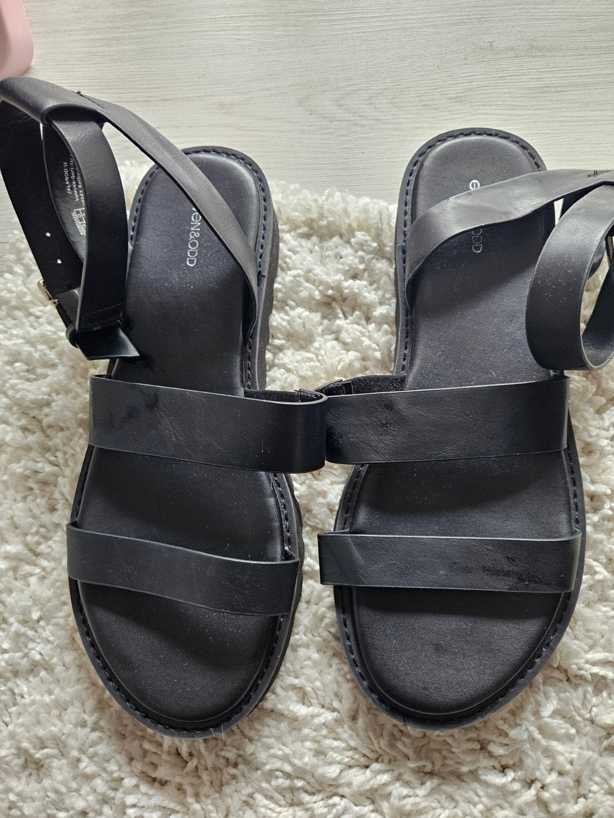 Zwarte sandalen met dikke zool - Even&Odd, Zwart, Zo goed als nieuw, Even&Odd, Sandalen of Muiltjes