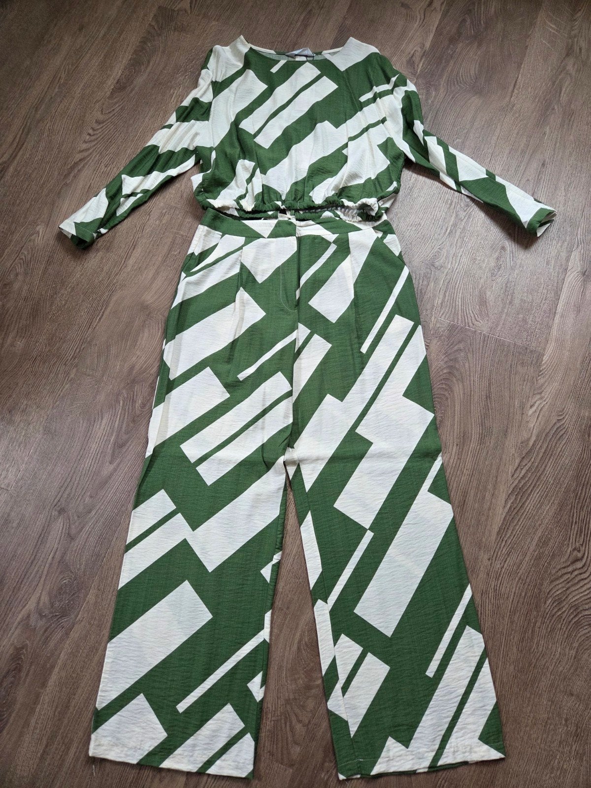Co ord set mt 42, Primark, Maat 42/44 (L), Nieuw, Ophalen of Verzenden
