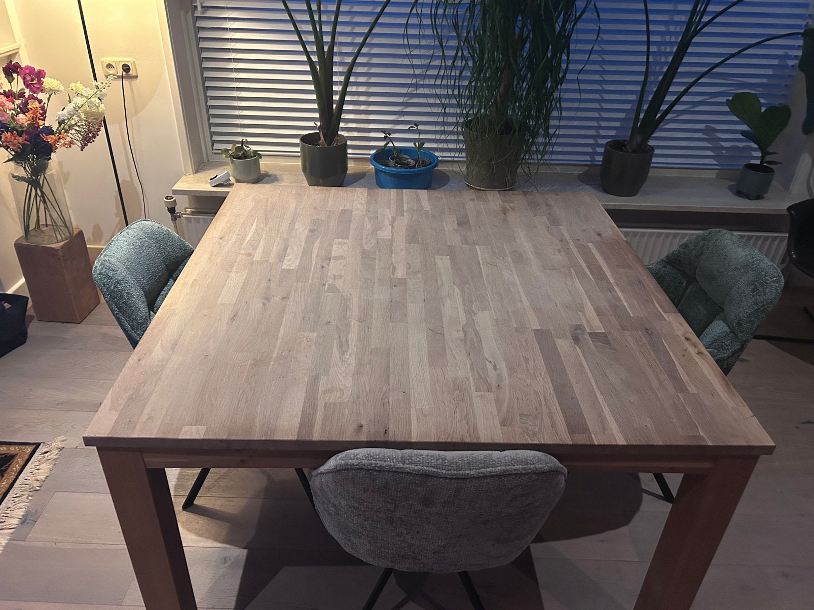 Eikenhouten eettafel - 130x130 cm, Huis en Inrichting, Gebruikt, 100 tot 150 cm, Ophalen of Verzenden, Vier personen