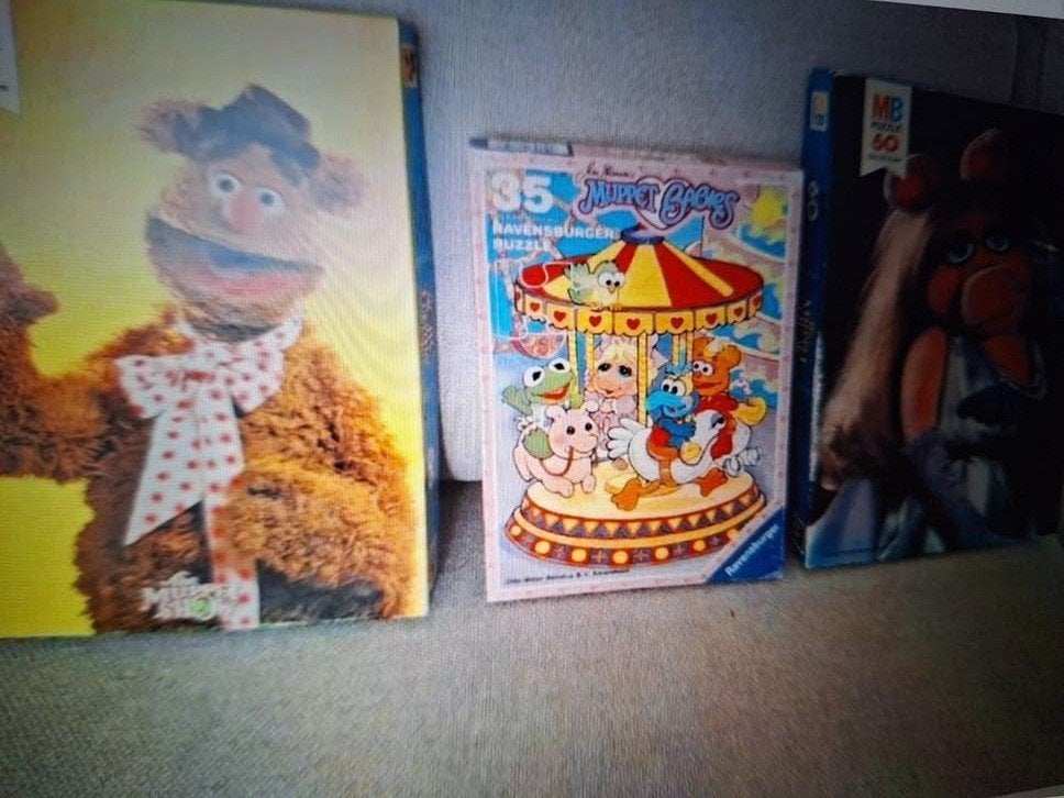 3 Muppet Show & Muppet Babies Puzzels (Ravensburger & MB), Ophalen of Verzenden, Meer dan 50 stukjes, Gebruikt, 4 tot 6 jaar