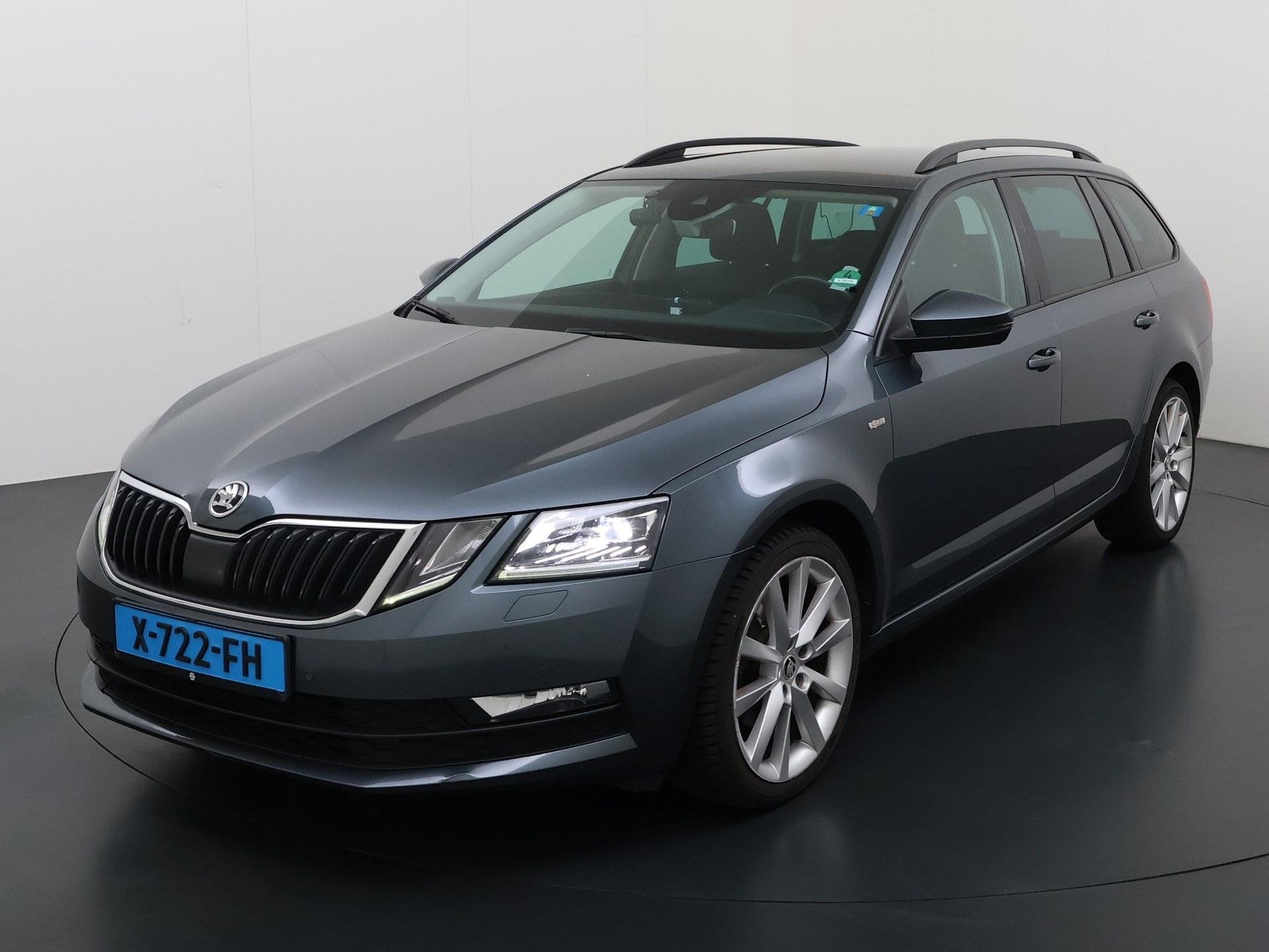 Skoda Octavia Combi 2.0 TDI Greentech Style Business, Auto's, 1330 kg, Stof, Gebruikt, 4 cilinders