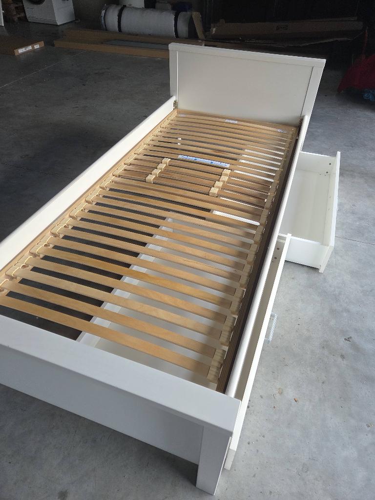 Eenpersoonsbed, Ophalen, 85 tot 100 cm, Gebruikt, Lattenbodem
