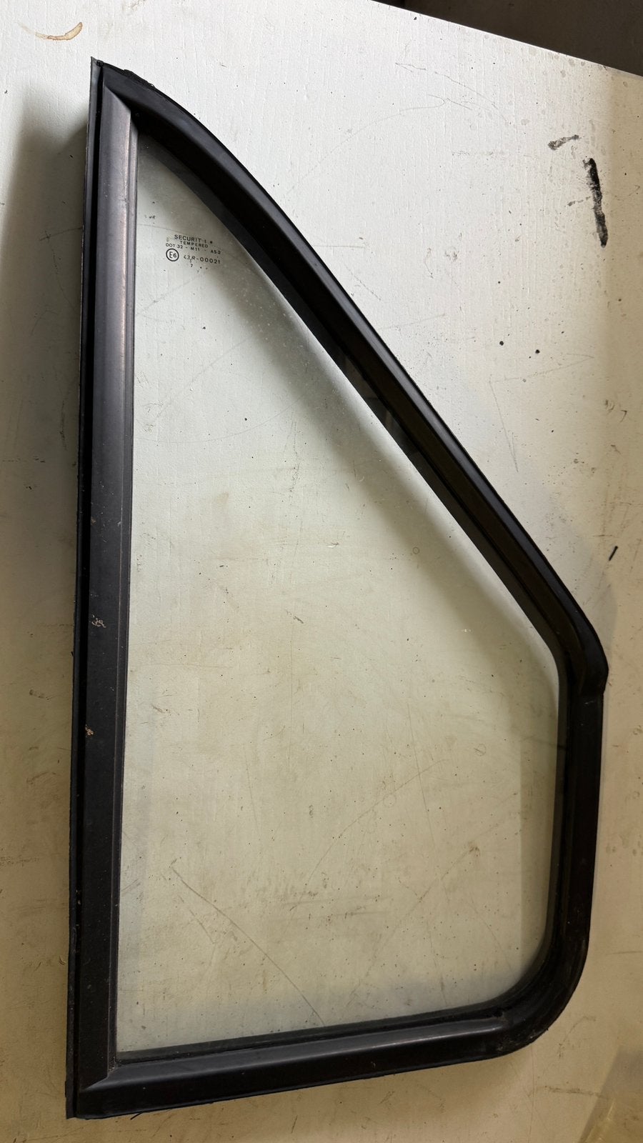 Autoruit in rubber Ford Transit, Auto-onderdelen, Ophalen, Ford