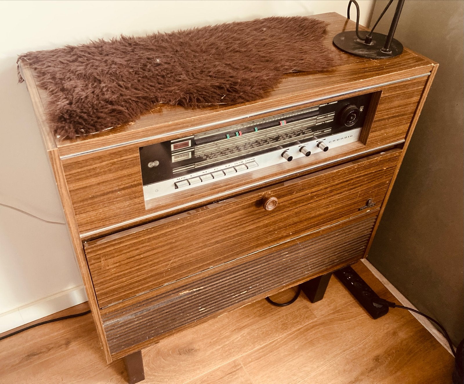 Vintage Philips Platenmeubel met Radio en LP-speler, Ophalen, Gebruikt, Platenspeler, Philips
