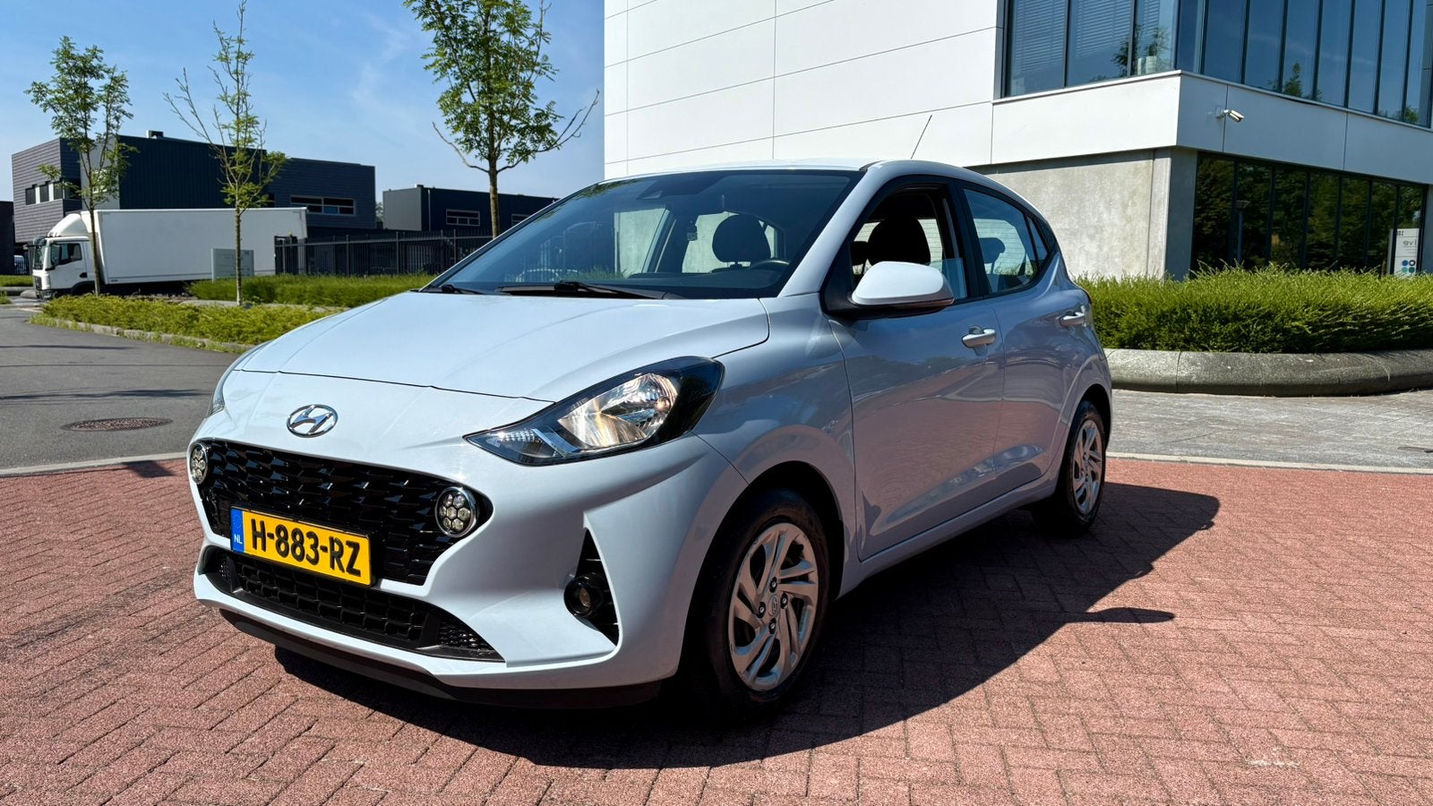 Uniek!!! Nieuw Type, Hyundai i10 / CarPlay/ sport🏁🏁, Auto's, Hyundai, Stof, 899 kg, 4 stoelen, Wit