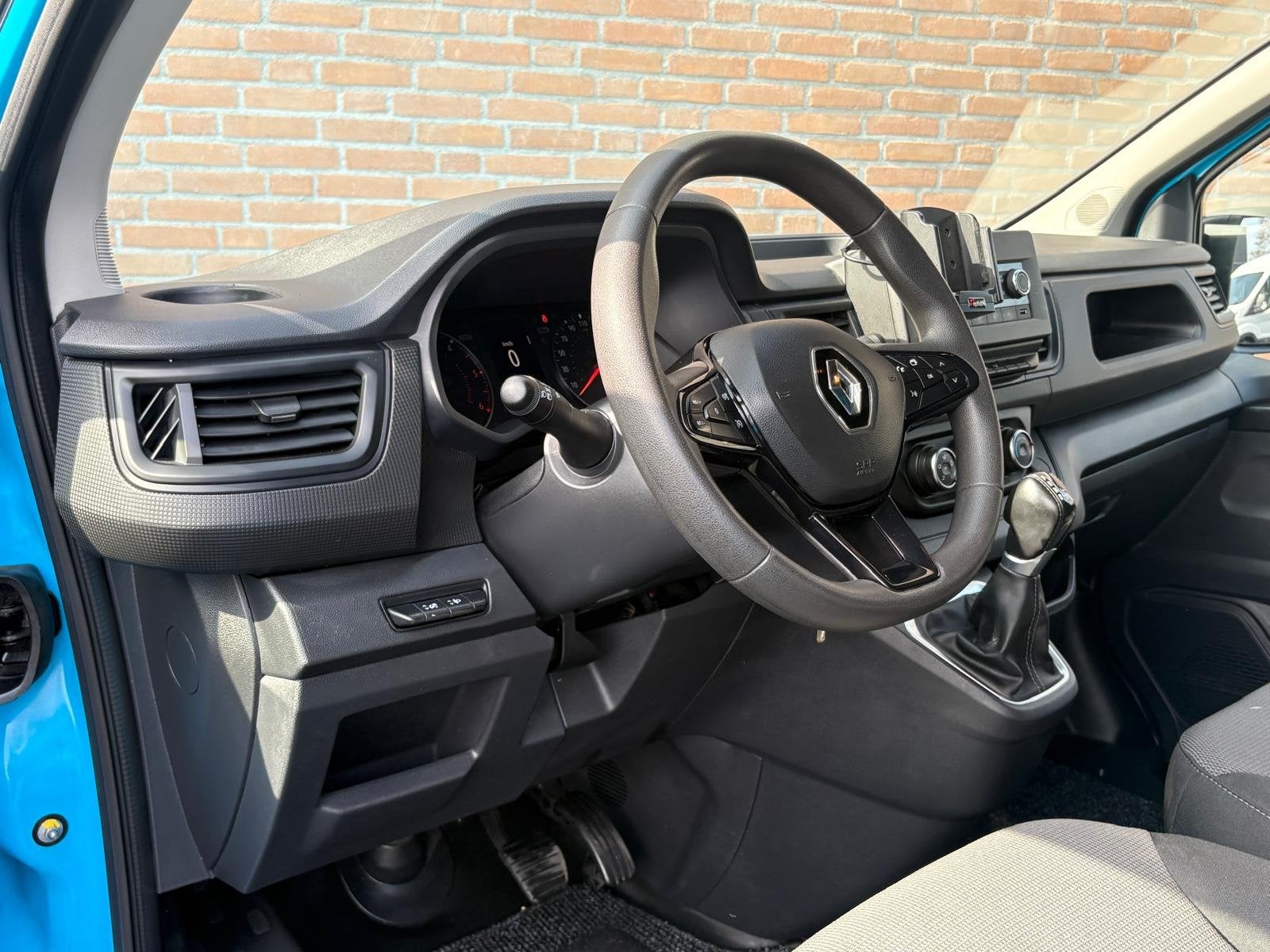 Renault Trafic 2.0dCi 150PK Lang / Automaat / Cruisecontrol, Stof, Gebruikt, 4 cilinders, 1924 kg
